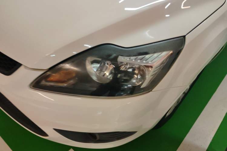 Used Ford Focus 2013 Hatchback Classic 1.8L Automatic Millionth Anniversary Edition