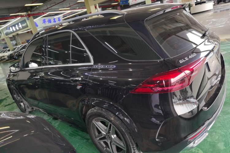 Used Mercedes-Benz GLE 2024 GLE 450 4MATIC Stylish Model
