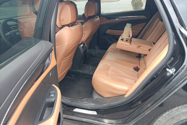 Used Buick LaCrosse 2018 28T Luxury Model