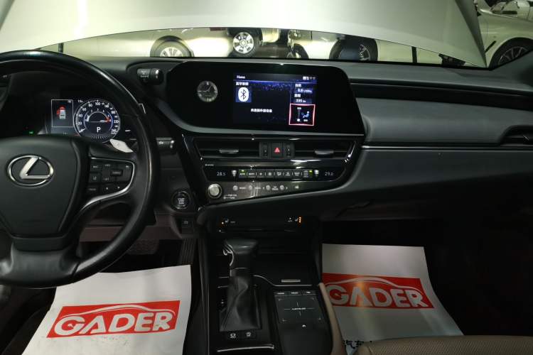 Used Lexus ES 2021 200 Excellence Edition