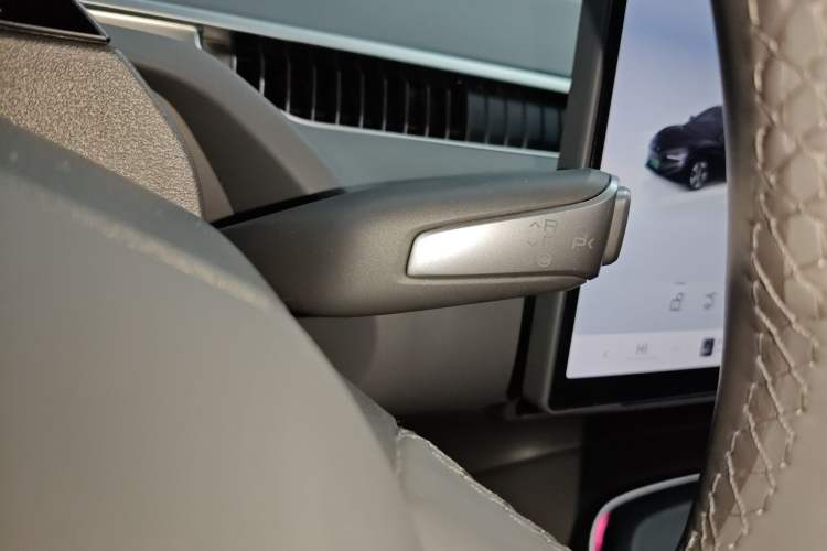 Used XPeng MONA M03 2024 620 with Ultra-Long Range
