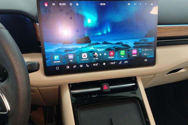 Used Hima AITO M5 2023 Extended-Range Rear-Drive Intelligent Driving Version Audio And AC Panel