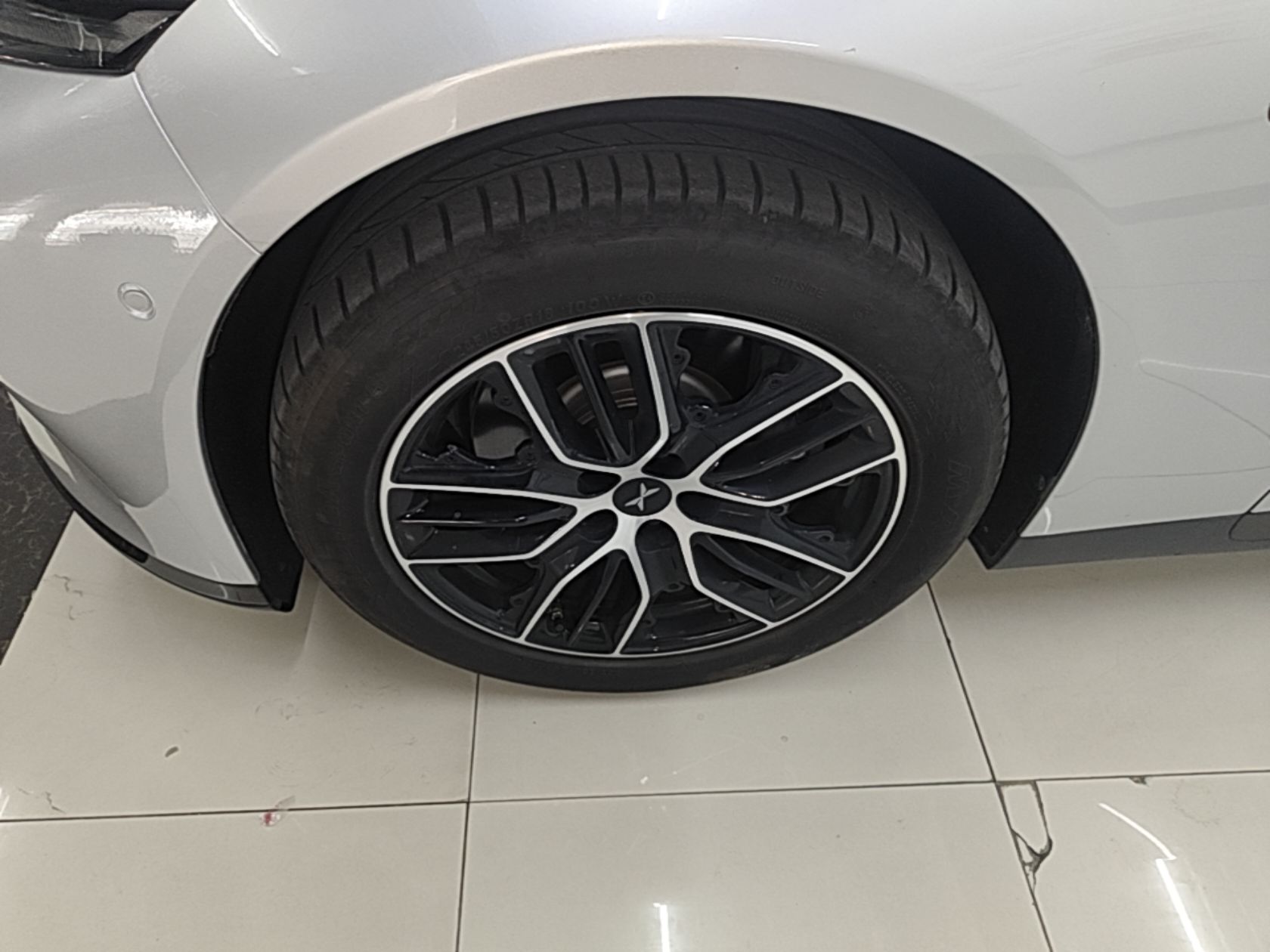XPeng P7 2024 P7i 550 Pro — снимка 10