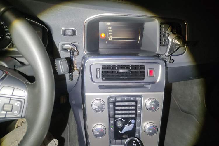 Used Volvo S60 2019 S60L Facelift T5 Intelligent Advanced Edition