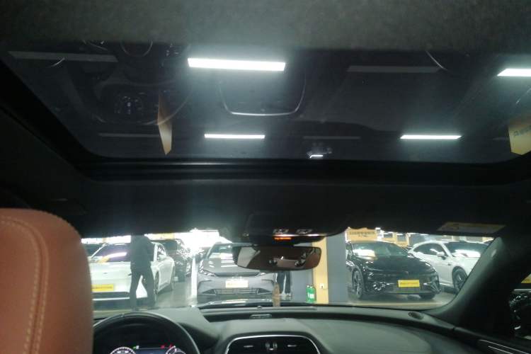 Used Jaguar XEL 2024 2.0T 250 PS R-DYNAMIC S Advanced Sport Edition
