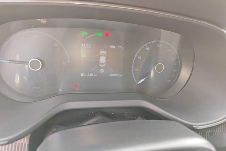 Used Hongqi E-QM5 2023 Revised Version Basic Travel Edition Odometer Close Up