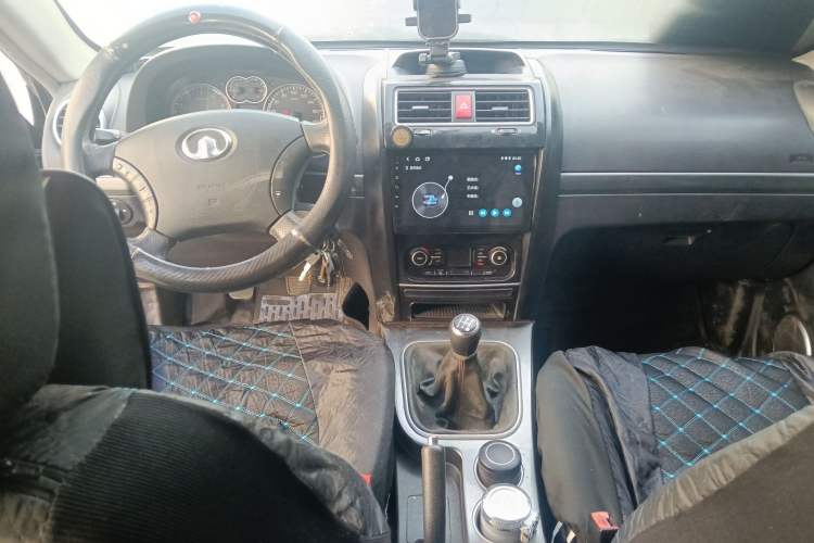 Used Haval H5 Classic 2013 Zhizun Edition 2.0L Manual Two-Wheel Drive Entry-Level Model