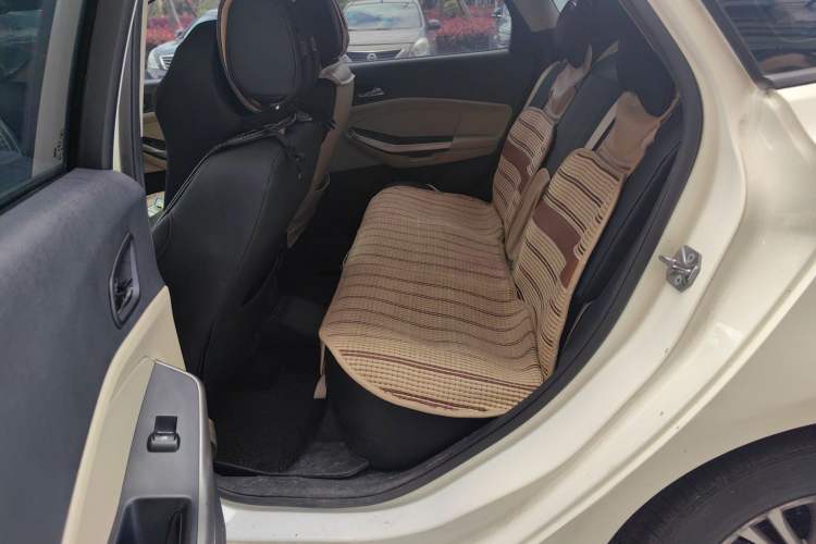 Used Ford Escort 2015 1.5L Automatic Comfort Edition
