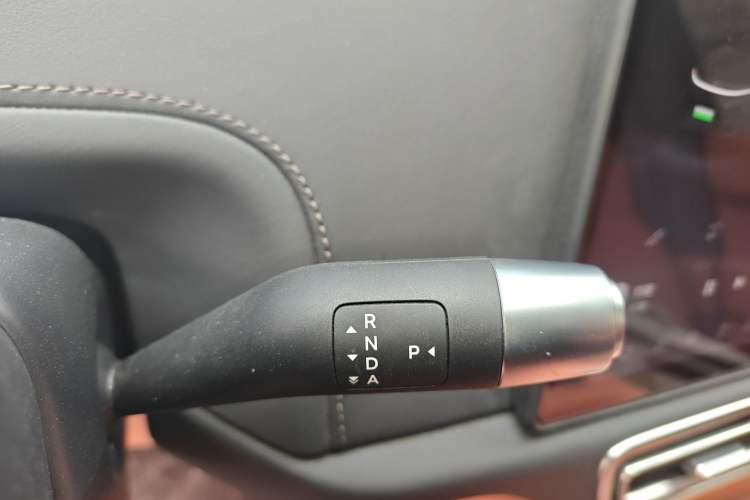 Used Li Auto L6 2024 Pro Model Gear Lever