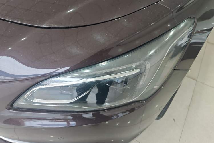 Used Buick LaCrosse 2018 20T Luxury Model
