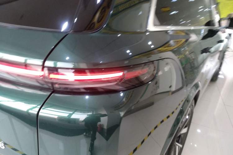 Used Li Auto L8 2023 Pro Model