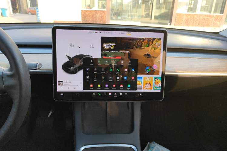 Used Tesla Model Y 2021 Long-Range All-Wheel-Drive Version
