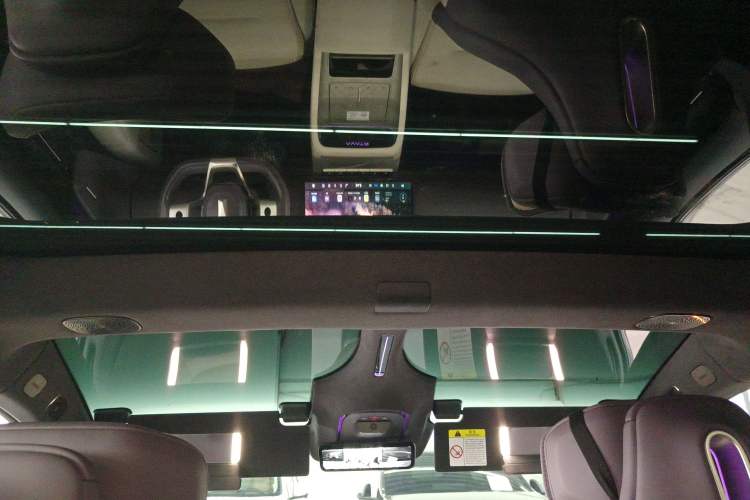 Used Avatr 12 2023 650 Three-Laser Four-Wheel Drive Performance Edition Headliner