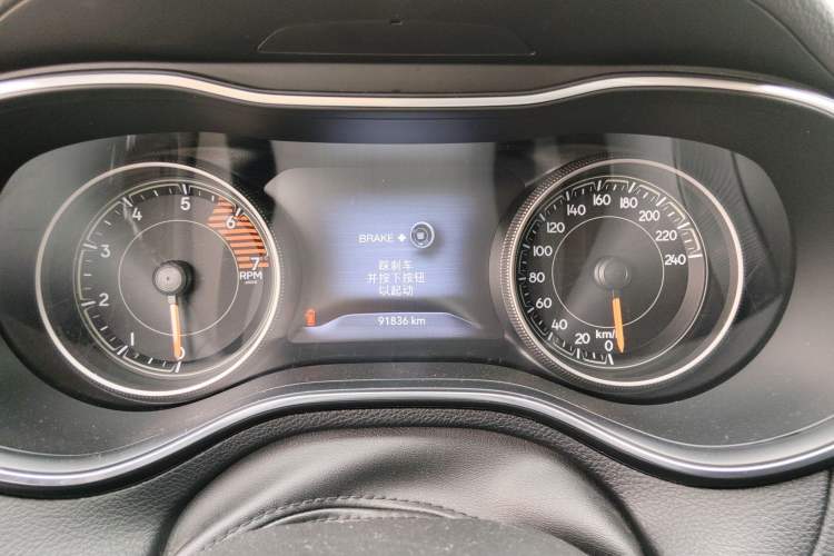 Used Jeep Cherokee 2019 2.0T 2WD Enjoyment Edition China V