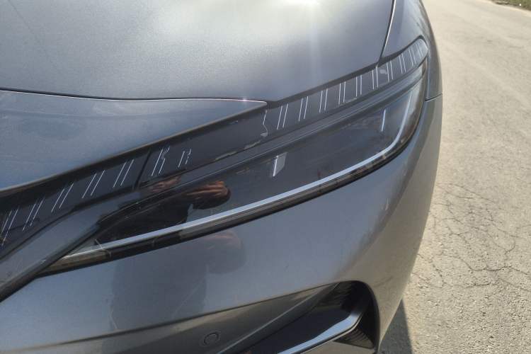 Used BYD Song L EV 2025 Intelligent Driving Version 662 km LiDAR Excellence Edition
