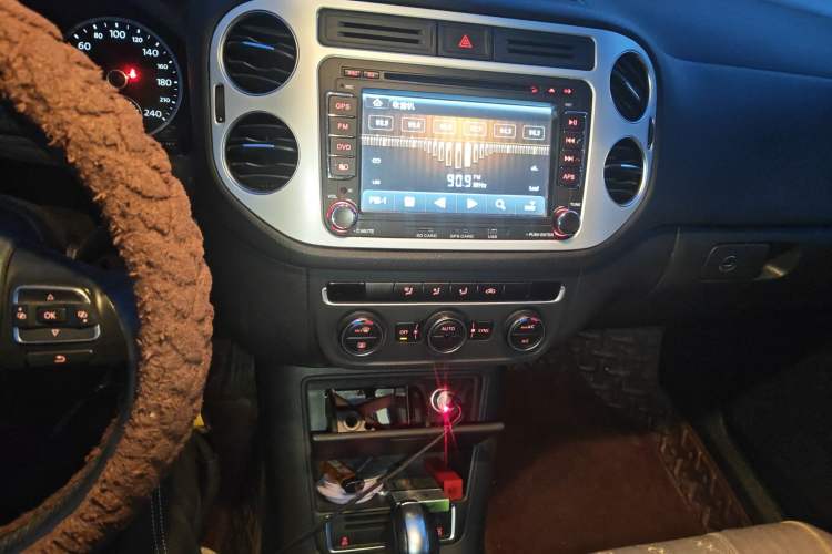 Used Volkswagen Tiguan 2015 1.8TSI Automatic Two-Wheel Drive Comfort Edition
