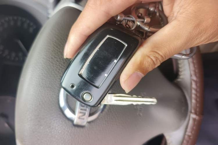 Used Nissan Sylphy 2012 1.6 XL CVT Luxury Edition Vehicle Key