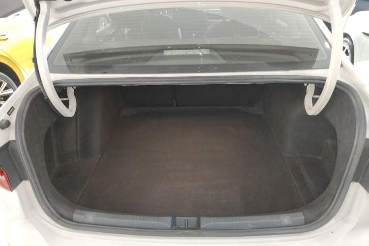 Used Volkswagen Lavida 2021 280TSI DSG Comfort Edition Trunk