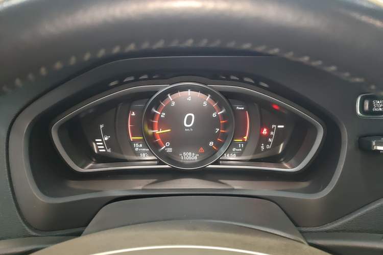 Used Volvo V40 2017 T3 Zhiyi Edition