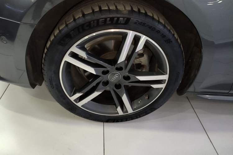 Used Audi A4L 2019 40 TFSI Sporty Version China V