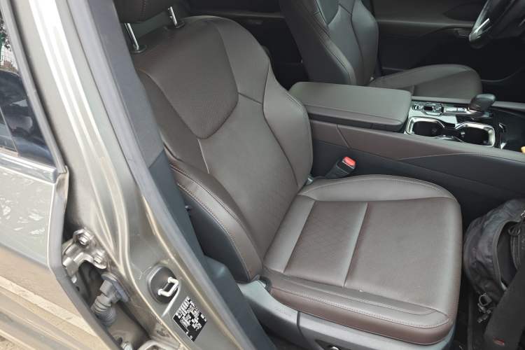 Used Lexus RX 2023 350h Two-Wheel Drive Comfort Edition
