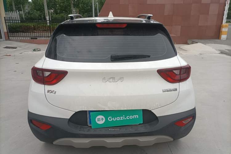 Used Kia kx1 Stonic 2021 1.4L CVT Sunroof Model
