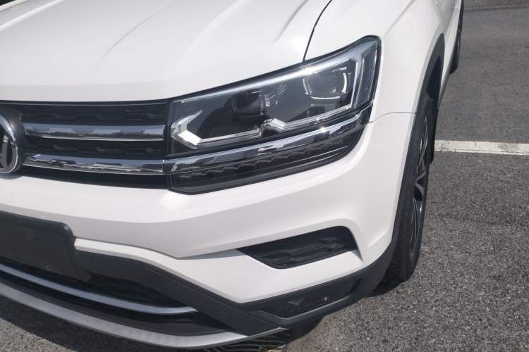 Used Volkswagen Tharu 2020 Restyled 330TSI Four-Wheel Drive Luxury Edition China VI Standard