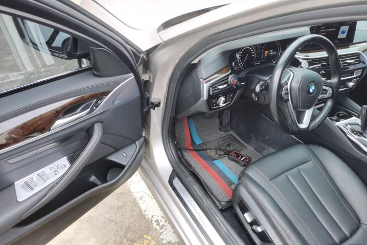 Used BMW 5 Series 2018 525Li Luxury Package