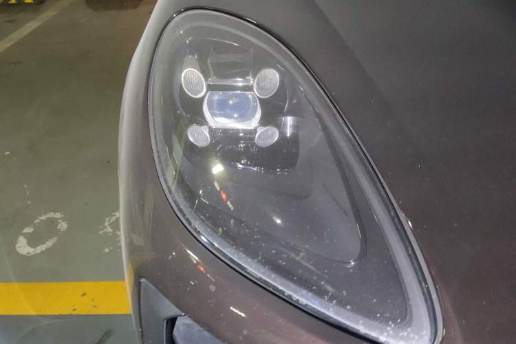 Used Porsche Macan 2020 Macan 2.0T Right Front Headlight