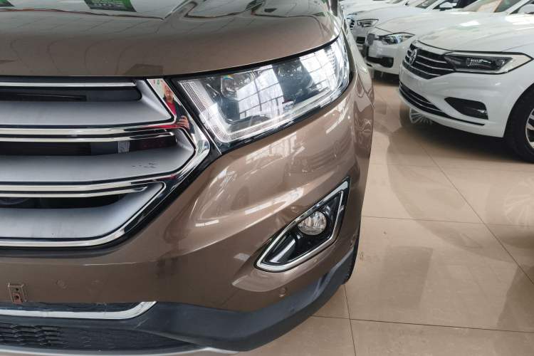 Used Ford Edge 2016 EcoBoost 245 Four-Wheel Drive Titanium 7-Seater
