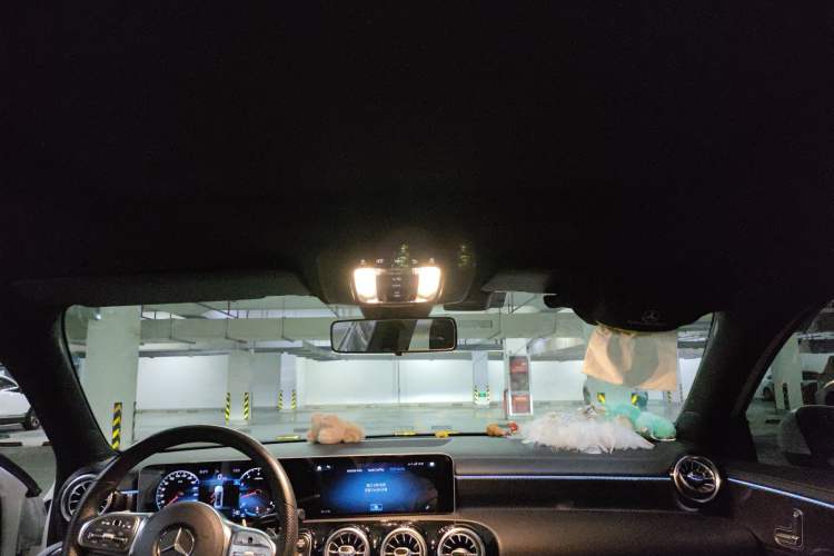 Used Mercedes-Benz A-Class 2020 Restyled A 200 L Sport Sedan Fashion Version Headliner