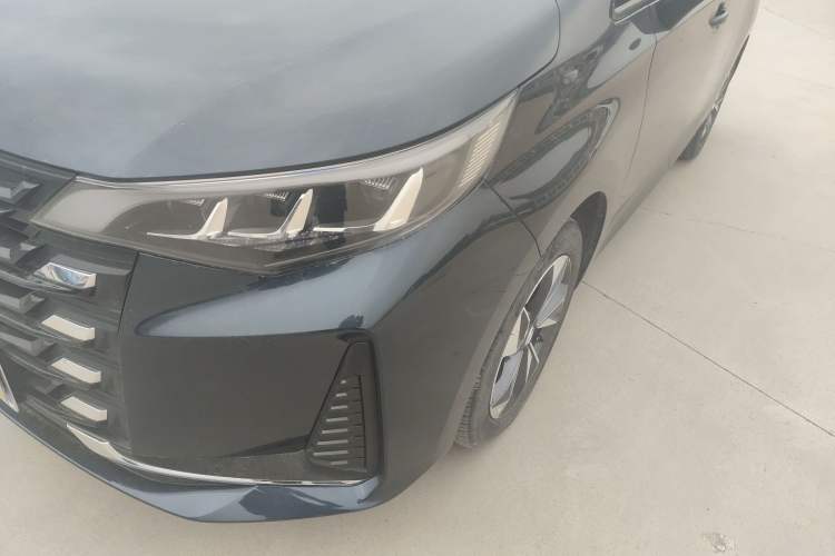 Used GAC Trumpchi M6 2023 PRO 270T DCT Luxury Edition