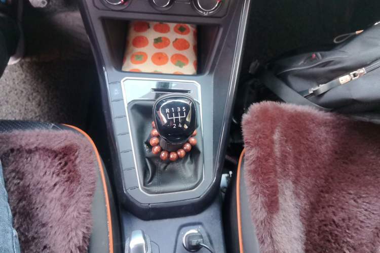 Used Volkswagen Lavida 2023 New Sharp 1.5L Manual New Comfort Edition Gear Lever