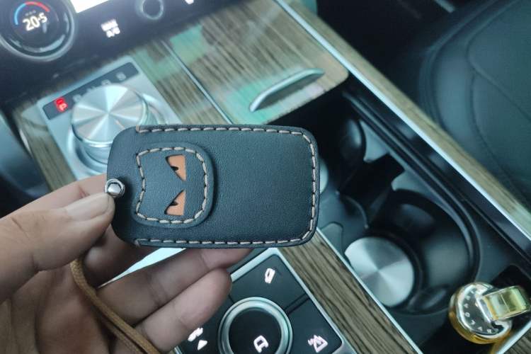 Used Land Rover Range 2019 3.0 SC V6 Long-wheelbase Version Vehicle Key