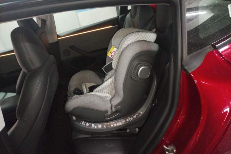 Used Tesla Model 3 2023 Rear-Wheel-Drive Version
