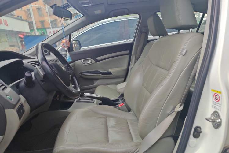 Used Honda Civic 2012 1.8L automatic luxury edition Left Front Seat