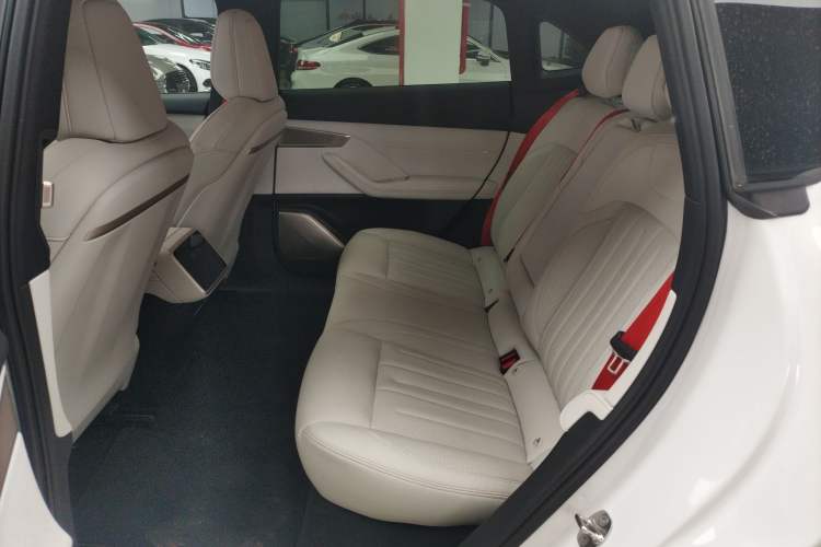 Used ONVO L60 2024 60 kWh Rear-Drive Version
