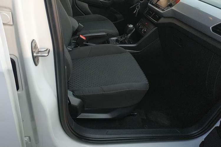 Used Volkswagen Tacqua 2020 1.5L Automatic Shang
