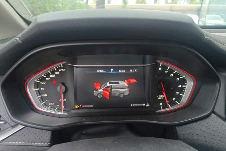 Used SAIC MAXUS G50 2019 1.5T Automatic Luxury Edition China V Standard
