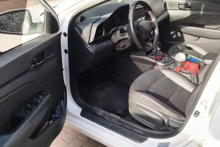 Used Hyundai Elantra (6th Generation / Lingdong) 2019 1.4T Dual-Clutch Xuan Dong · Dynamic Model Driver Seat