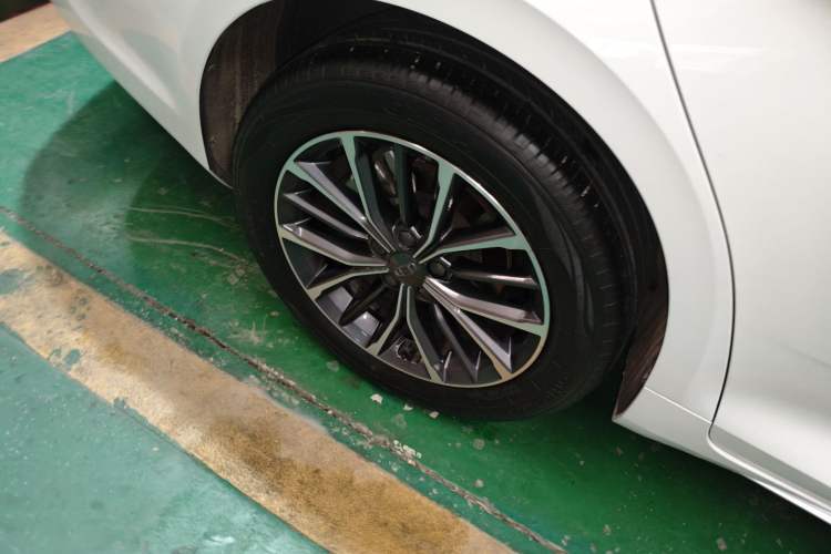 Used Geely Auto Preface 2023 2.0TD Luxury Version
