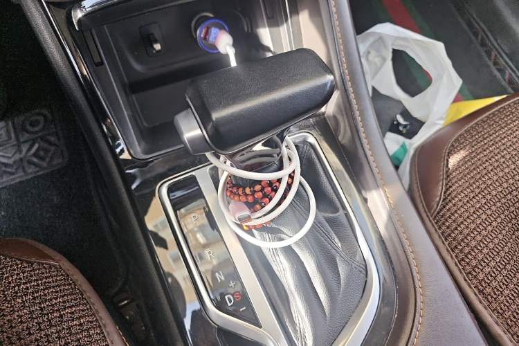 Used CHANGAN CS35PLUS 2018 1.6L Automatic Changlian Edition China V Standard
