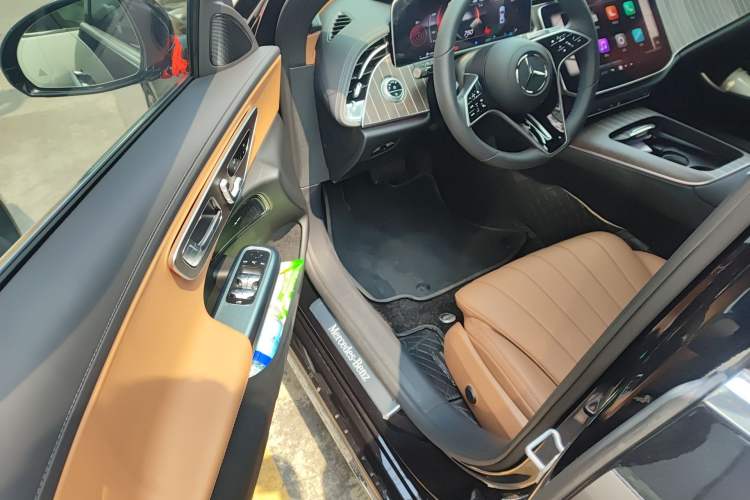 Used Mercedes-Benz E-Class 2025 Facelift E 300 L Fashion Edition