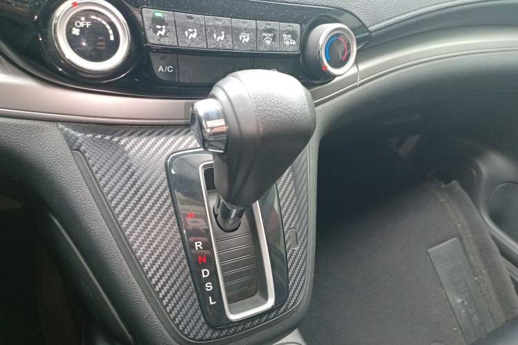 Used Honda CR-V 2015 2.0L two-wheel drive Fashion Edition Gear Lever