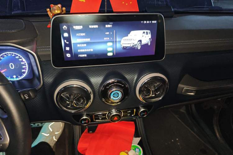 Used BAIC Off-Road BJ40 2023 2.0D Automatic Four-Wheel Drive Blade Hero Edition Adventurer Type
