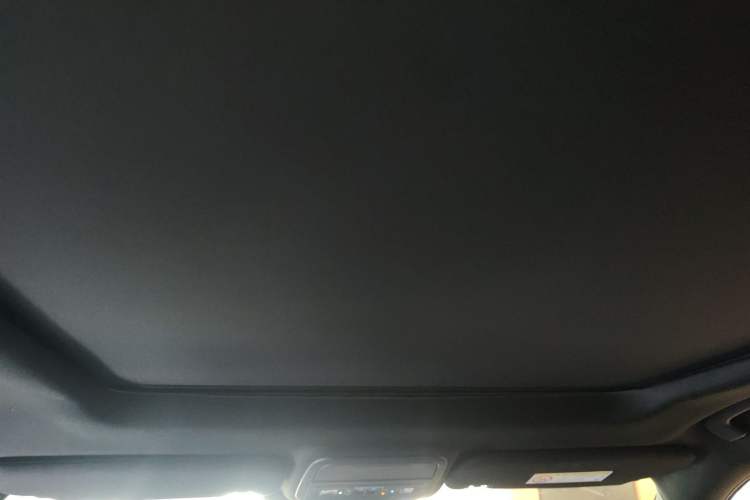 Used Ford Explorer 2023 EcoBoost 285 4x4 ST-LINE 6-Seater Headliner