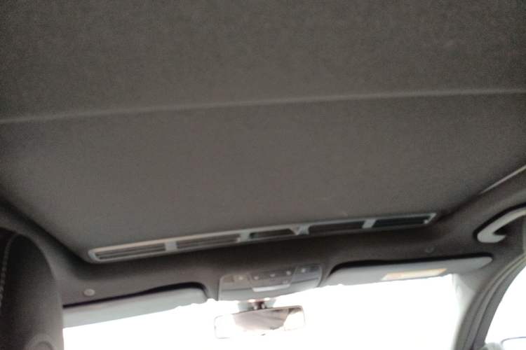 Used Mercedes-Benz C-Class 2020 Restyled C 260 Sport Edition Headliner