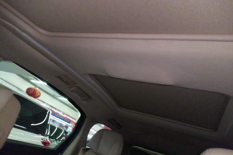 Used Buick GL8 2017 ES 28T Luxury Model China V Standard Headliner