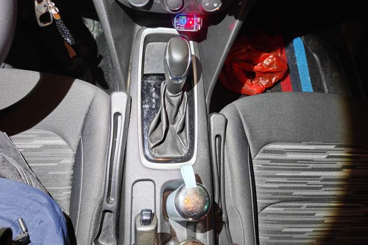 Used Chevrolet Cavalier 2019 320 Automatic Enjoyment with Sunroof Gear Lever