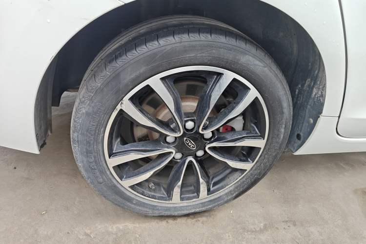 Used JAC Group J7 2020 1.5T CVT Elite Model Right Rear Wheel Hub